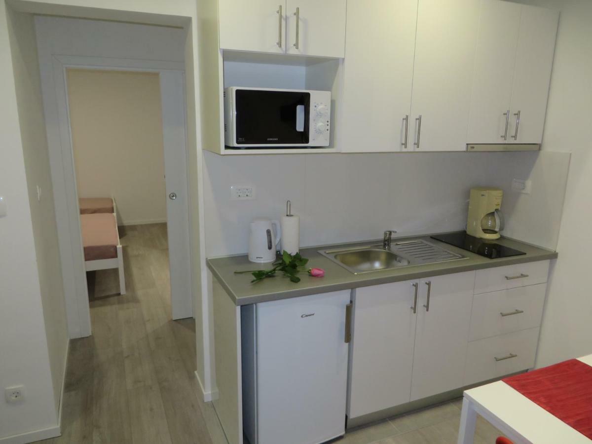 Apartmani Raos Dugi Rat Bagian luar foto